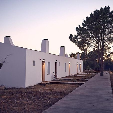 Craveiral Farmhouse By Belong Staying & Feeling São Teotónio Extérieur photo
