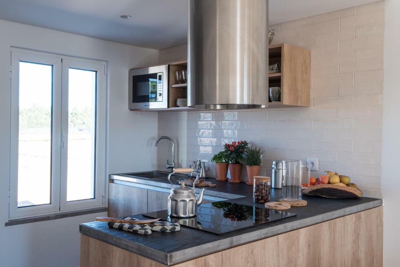 Craveiral Farmhouse By Belong Staying & Feeling São Teotónio Extérieur photo